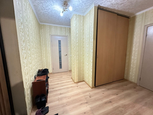 Продам двухкомнатную (2-комн.) квартиру, Лелюшенко ул, 15г, Ростов-на-Дону г