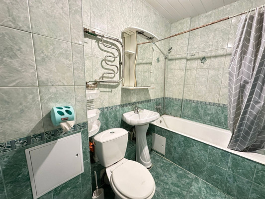 Продам двухкомнатную (2-комн.) квартиру, Лелюшенко ул, 15г, Ростов-на-Дону г