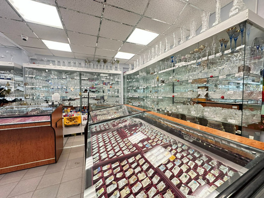 Продам торговое помещение 108 м2, Победа Революции пр-кт, 103, Шахты г