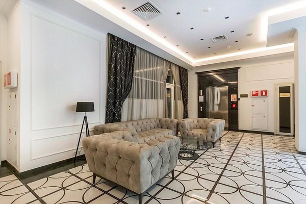 Продам двухкомнатную (2-комн.) квартиру, Большая Садовая ул, 5к1, Москва г