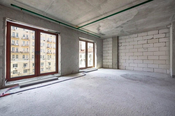 Продам двухкомнатную (2-комн.) квартиру, Большая Садовая ул, 5к1, Москва г