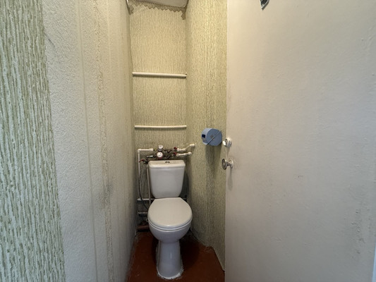 Продам трехкомнатную (3-комн.) квартиру, Гашкова ул, 21, Пермь г