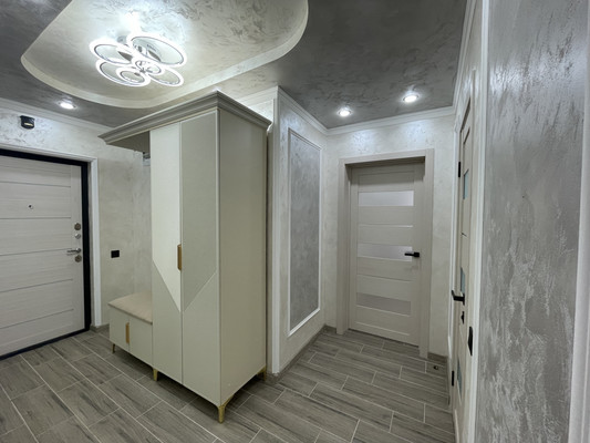 Сдам двухкомнатную (2-комн.) квартиру, Западный Обход ул, 65А, Краснодар г