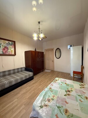 Продам комнату в 3-комн. квартире, Юных Ленинцев ул, 33, Москва г