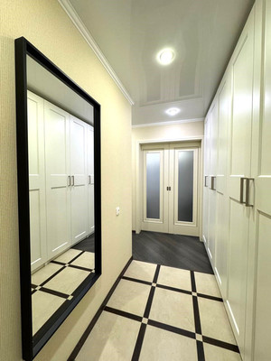 Продам двухкомнатную (2-комн.) квартиру, Солнечная ул, 54, Казань г