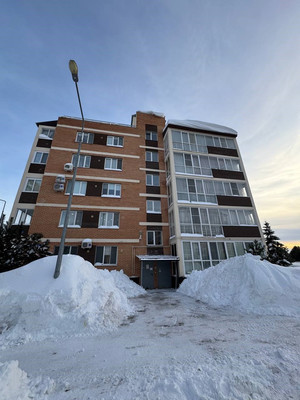 Продам двухкомнатную (2-комн.) квартиру, Солнечная ул, 54, Казань г