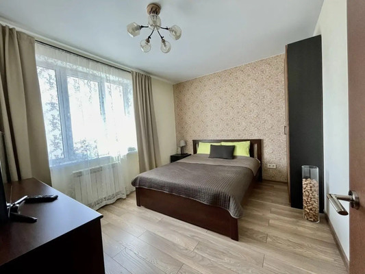 Продам двухкомнатную (2-комн.) квартиру, Габдуллы Кариева ул, 4а, Казань г