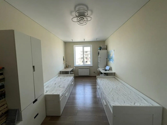 Продам двухкомнатную (2-комн.) квартиру, Габдуллы Кариева ул, 4а, Казань г