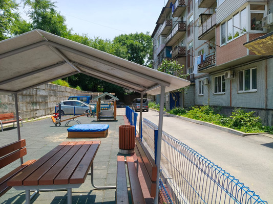 Продам трехкомнатную (3-комн.) квартиру, Гоголевская ул, 11, Партизанск г