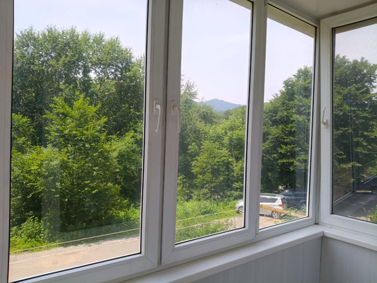 Продам трехкомнатную (3-комн.) квартиру, Гоголевская ул, 11, Партизанск г