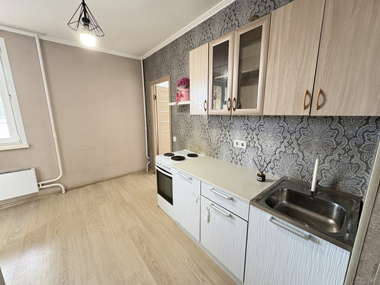 Продам двухкомнатную (2-комн.) квартиру, Судостроительная ул, 141, Красноярск г