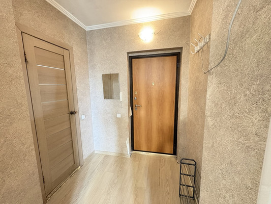 Продам двухкомнатную (2-комн.) квартиру, Судостроительная ул, 141, Красноярск г