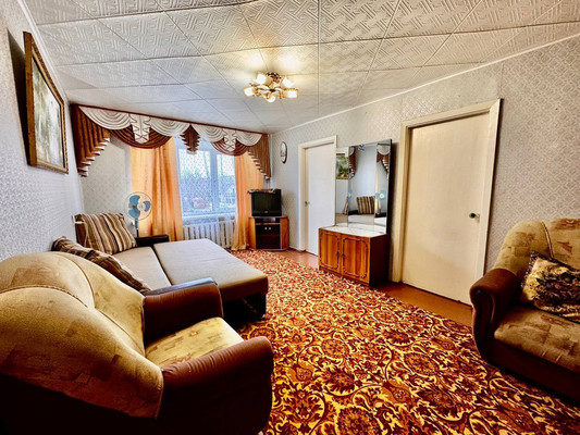 Продам многокомнатную квартиру, Рокоссовского ул, 15кб, Ишим г