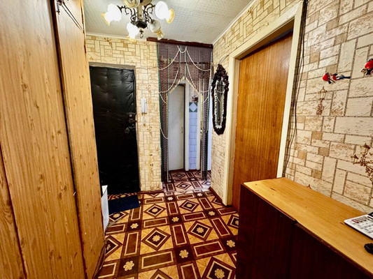 Продам многокомнатную квартиру, Рокоссовского ул, 15кб, Ишим г