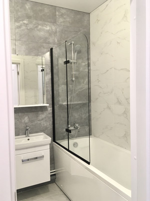 Сдам трехкомнатную (3-комн.) квартиру, Уральская ул, 25, Санкт-Петербург г