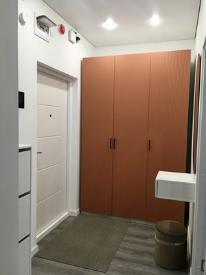 Сдам трехкомнатную (3-комн.) квартиру, Уральская ул, 25, Санкт-Петербург г