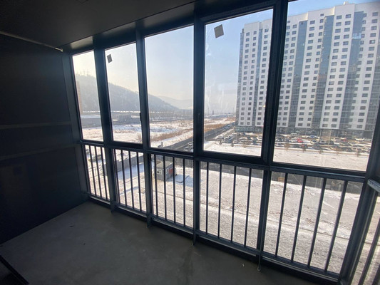 Продам трехкомнатную (3-комн.) квартиру, Свердловская ул, 6ке, Красноярск г