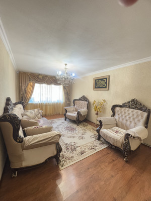 Продам трехкомнатную (3-комн.) квартиру, Ногмова ул, 6, Тырныауз г