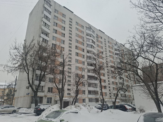 Продам трехкомнатную (3-комн.) квартиру, Бригадирский пер, 3-5, Москва г