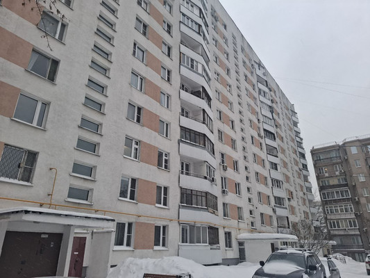 Продам трехкомнатную (3-комн.) квартиру, Бригадирский пер, 3-5, Москва г