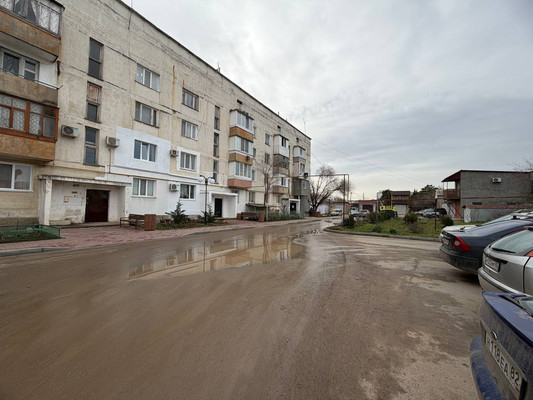 Продам трехкомнатную (3-комн.) квартиру, Ленина ул, 50ка, Вилино с