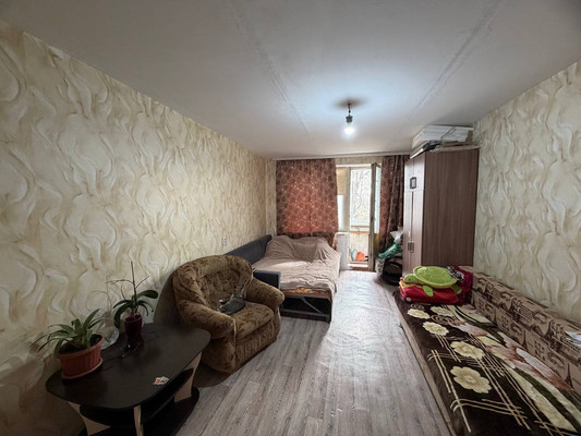 Продам трехкомнатную (3-комн.) квартиру, Ленина ул, 50ка, Вилино с