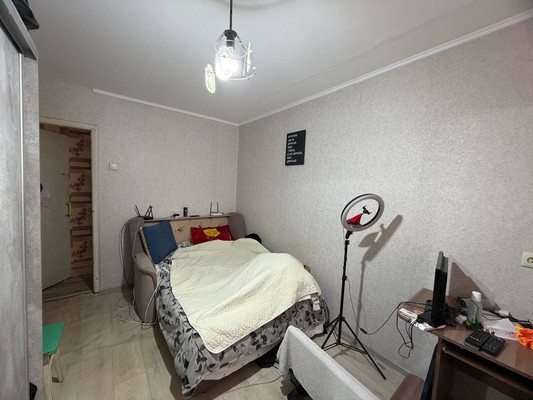 Продам трехкомнатную (3-комн.) квартиру, Ленина ул, 50ка, Вилино с