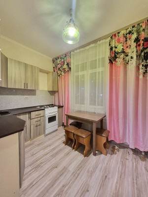 Продам однокомнатную (1-комн.) квартиру, имени народной артистки СССР Галины Вишн ул, 12к1, Видное г