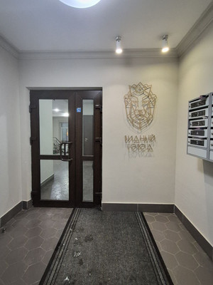 Продам однокомнатную (1-комн.) квартиру, имени народной артистки СССР Галины Вишн ул, 12к1, Видное г