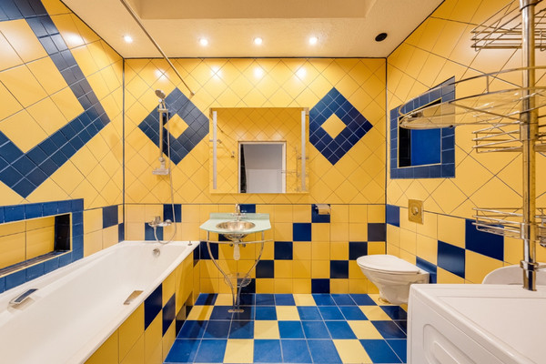 Продам трехкомнатную (3-комн.) квартиру, Краснохолмская наб, 13, Москва г