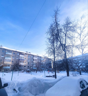 Продам двухкомнатную (2-комн.) квартиру, Халезова ул, 13, Казань г