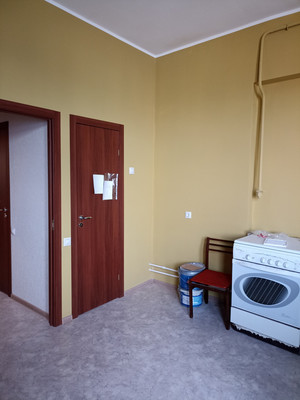 Продам комнату в 6-комн. квартире, Рыбацкая ул, 4, Санкт-Петербург г