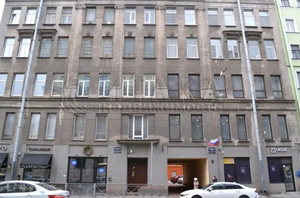 Продам комнату в 6-комн. квартире, Рыбацкая ул, 4, Санкт-Петербург г