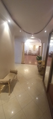 Продам трехкомнатную (3-комн.) квартиру, Ленинградский пр-кт, 52, Москва г