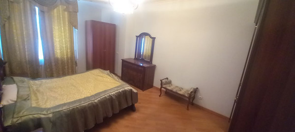 Продам трехкомнатную (3-комн.) квартиру, Ленинградский пр-кт, 52, Москва г