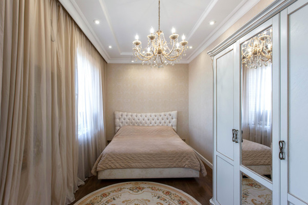 Продам трехкомнатную (3-комн.) квартиру, Октябрьский пр-кт, 380ж, Люберцы г