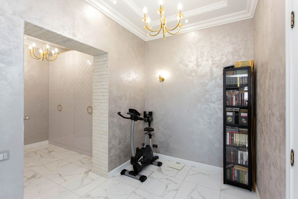 Продам трехкомнатную (3-комн.) квартиру, Октябрьский пр-кт, 380ж, Люберцы г