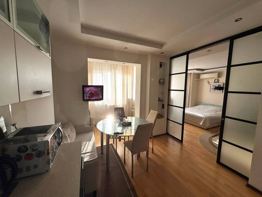 Продам двухкомнатную (2-комн.) квартиру, Юных Ленинцев ул, 47к4, Москва г