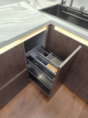 Продам однокомнатную (1-комн.) квартиру, Автолюбителей ул, 1/7к5, Краснодар г