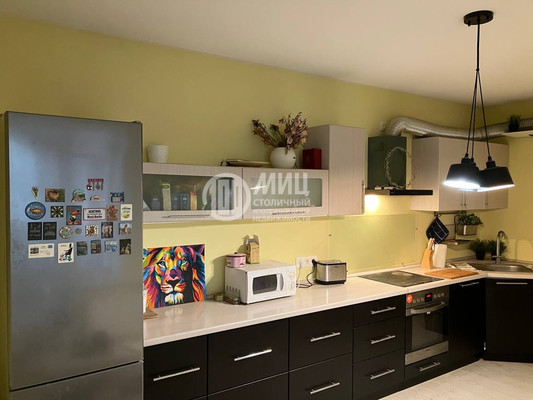 Продам однокомнатную (1-комн.) квартиру, Угрешская ул, 32к1, Дзержинский г