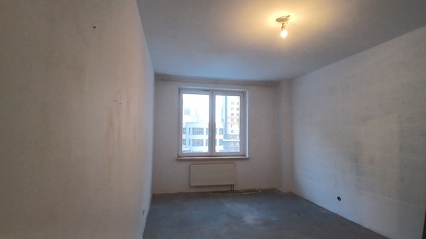 Продам трехкомнатную (3-комн.) квартиру, Королёва пр-кт, 63к2, Санкт-Петербург г