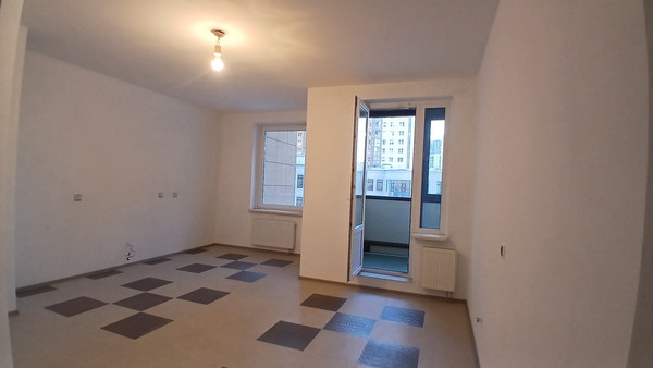 Продам трехкомнатную (3-комн.) квартиру, Королёва пр-кт, 63к2, Санкт-Петербург г