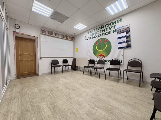 Сдам коммерческое помещение 52,2 м2, В.Гакуна ул, 5, Калининград г