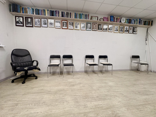 Сдам коммерческое помещение 52,2 м2, В.Гакуна ул, 5, Калининград г