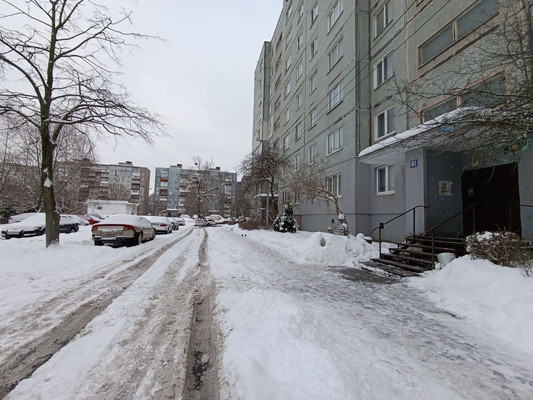 Продам двухкомнатную (2-комн.) квартиру, Октябрьская ул, 61, Калининград г