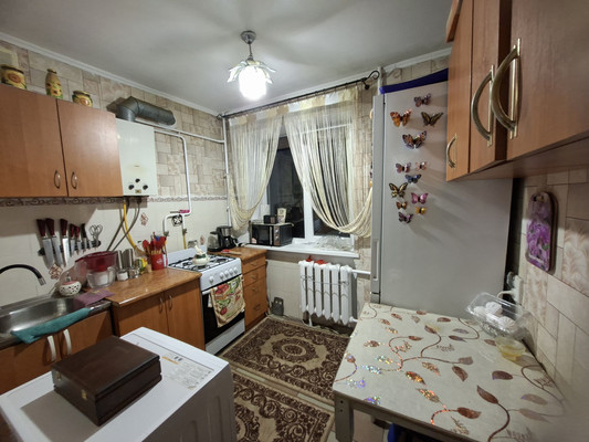 Продам двухкомнатную (2-комн.) квартиру, Ульянова Дмитрия ул, 12, Ялта г