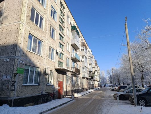 Продам двухкомнатную (2-комн.) квартиру, 3, Большая Вруда д