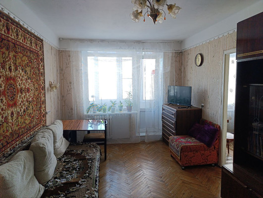 Продам двухкомнатную (2-комн.) квартиру, 3, Большая Вруда д