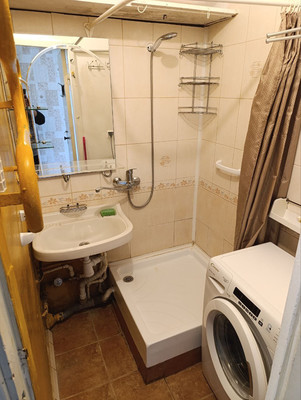 Продам двухкомнатную (2-комн.) квартиру, 3, Большая Вруда д