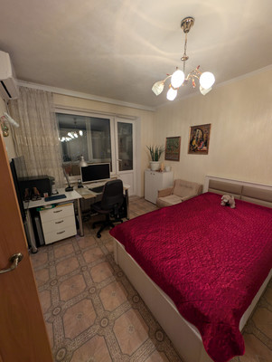 Продам однокомнатную (1-комн.) квартиру, Космонавтов пр-кт, 8к2, Ростов-на-Дону г